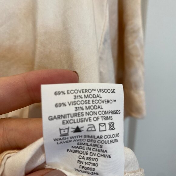 Frank & Oak tie-dye button down crop-top - Picture 4 of 4